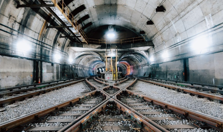 Railway-road-tunnels-construction-industry-cover